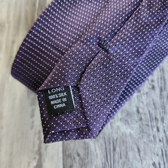 Awearness Silk Tie Men’s Purple Patterned Dress NWT - Picture 4 of 9
